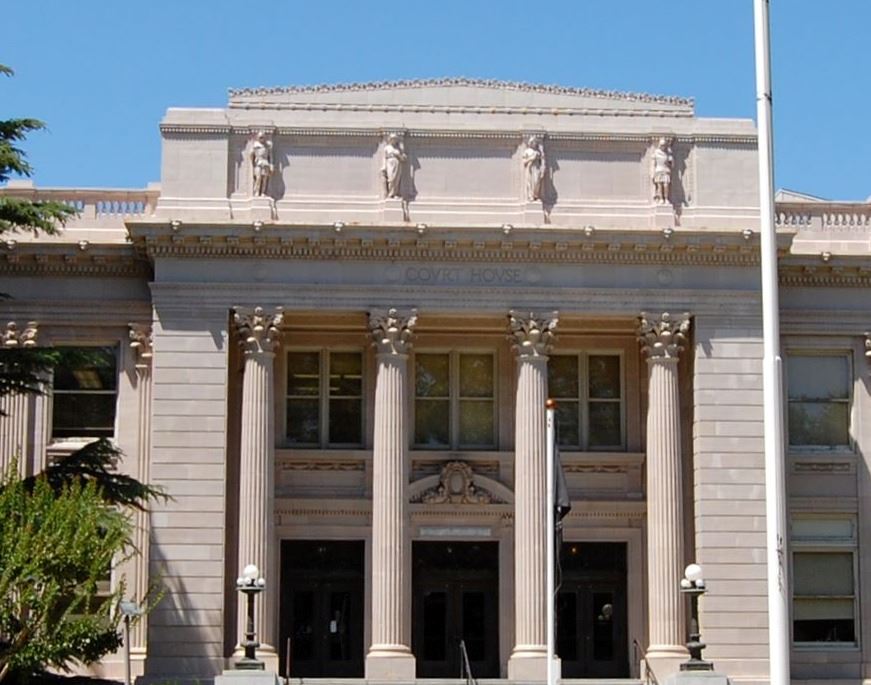 Yolo_County_Courthouse